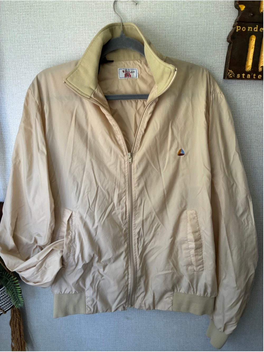 Izod Windbreaker Jacket Beige Large Nylon 80s 90s